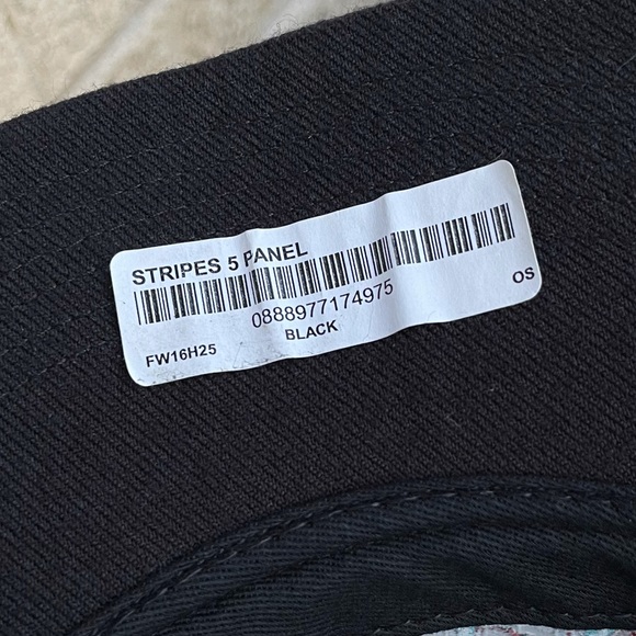 FW16 Supreme Stripes 5 Panel Snapback Hat - Picture 6 of 6